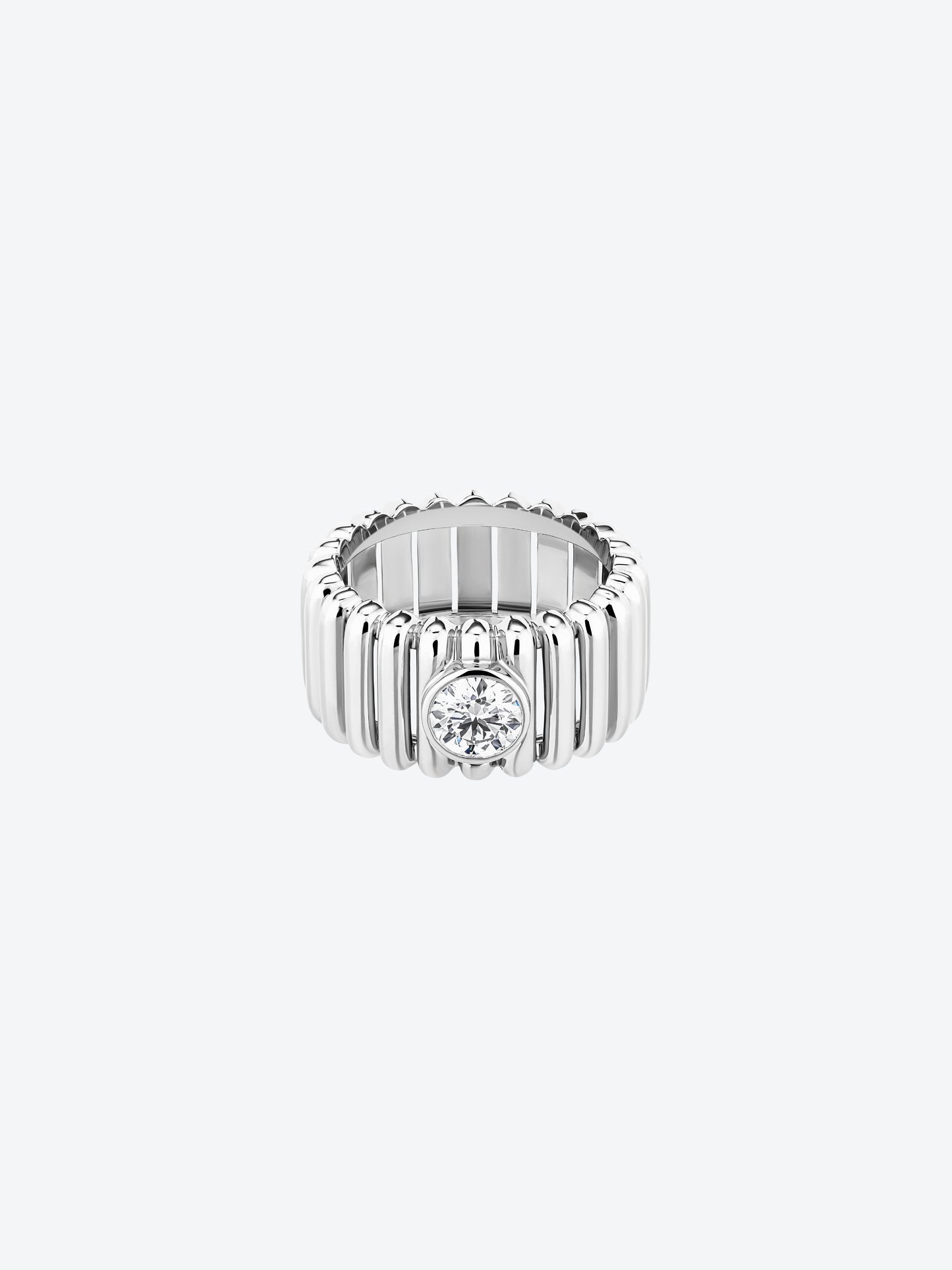 82 M WHITE GOLD DIAMOND RING