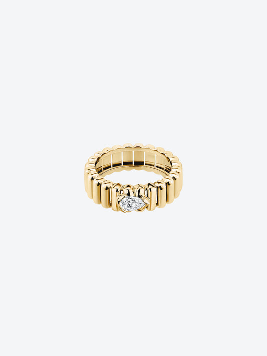 BAGUE 82 S OR JAUNE DIAMANT POIRE