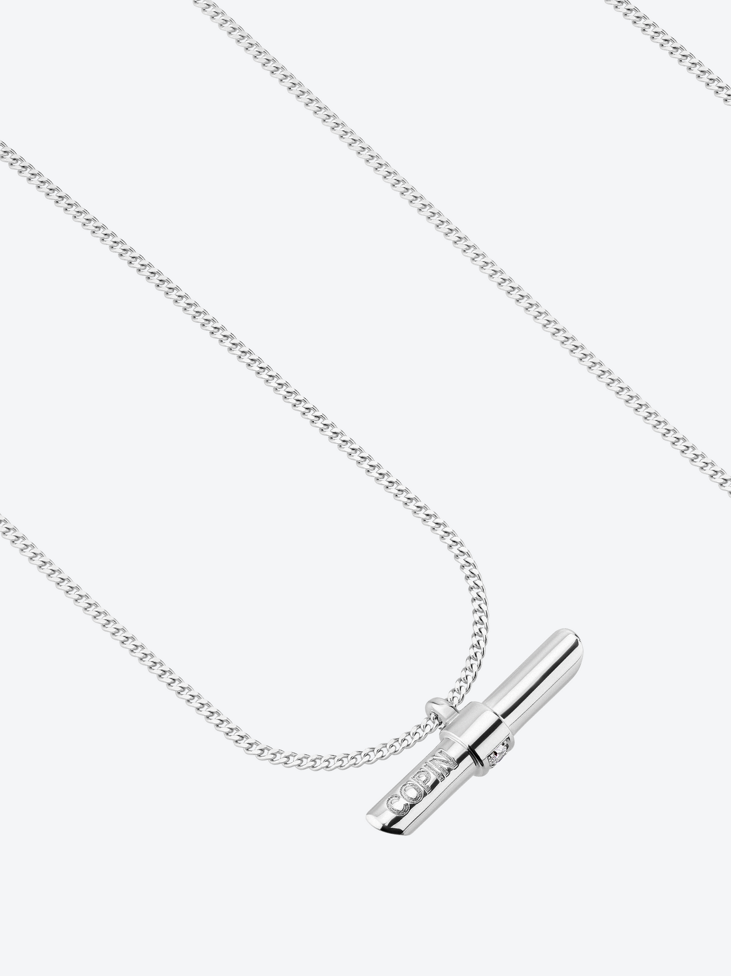 NEW 82 M WHITE GOLD AND DIAMOND PENDANT