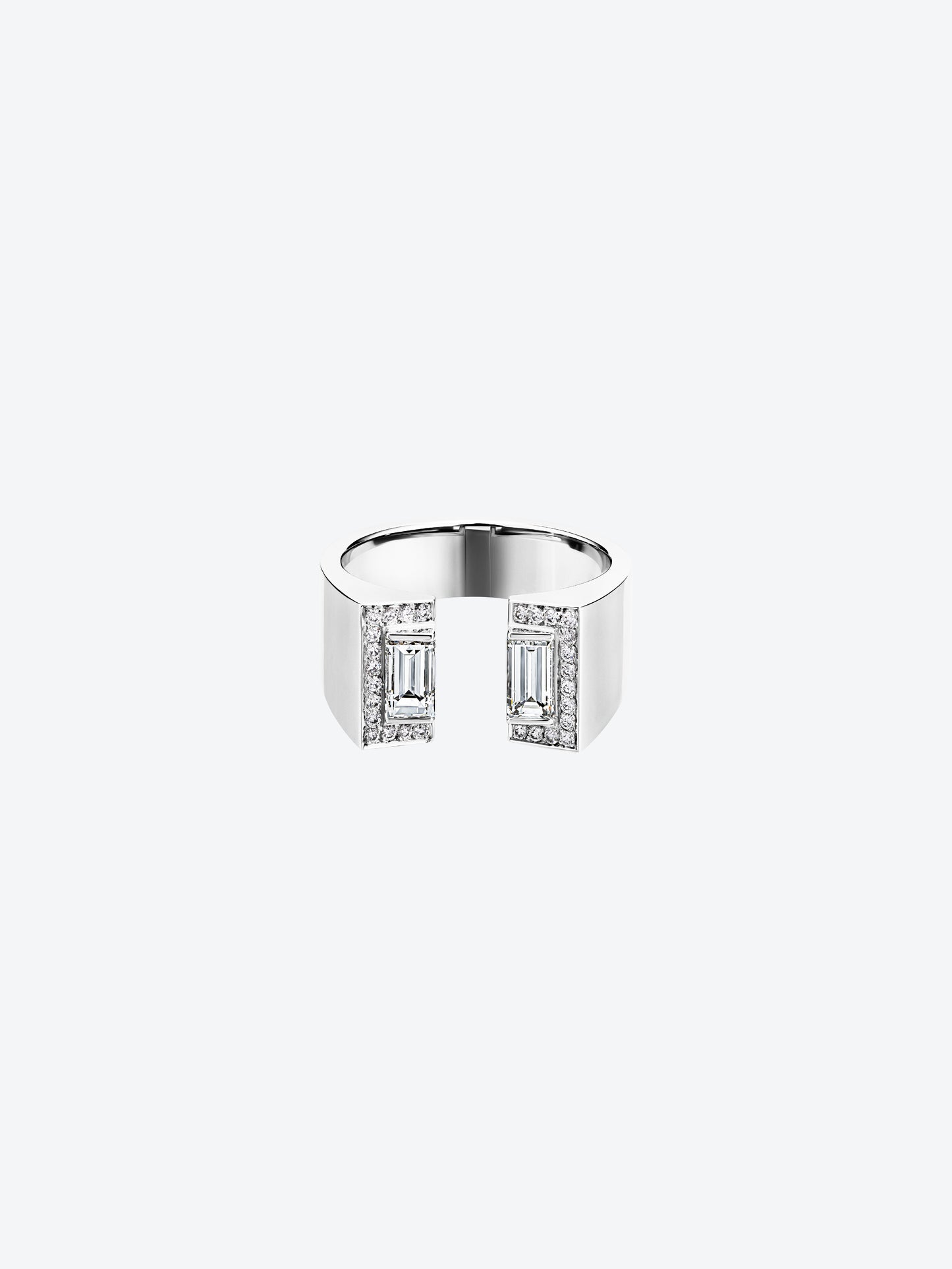 POLAR DUNE RING IN WHITE GOLD AND DIAMONDS