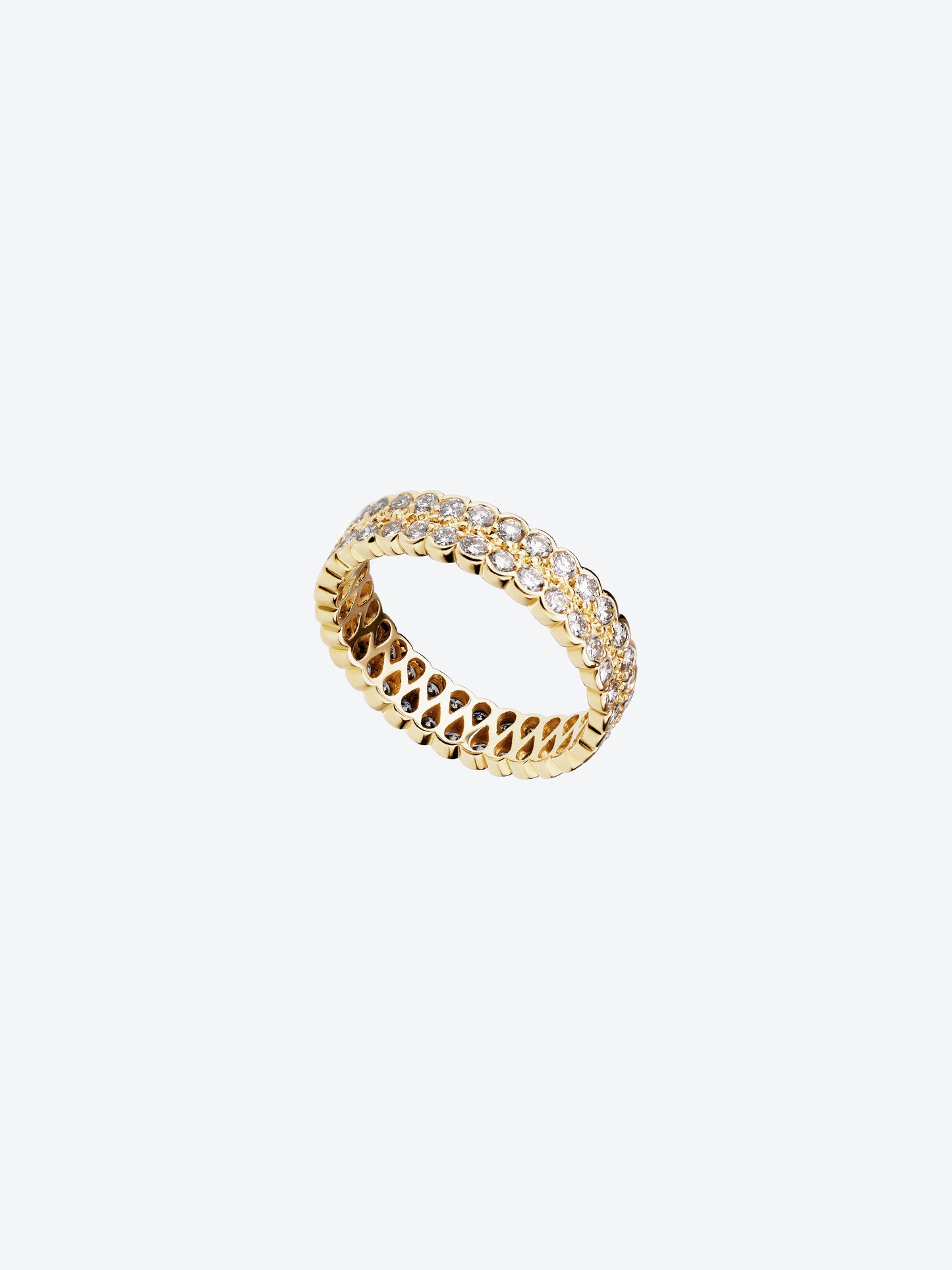 SCALLOPED YELLOW GOLD AND DIAMOND RING