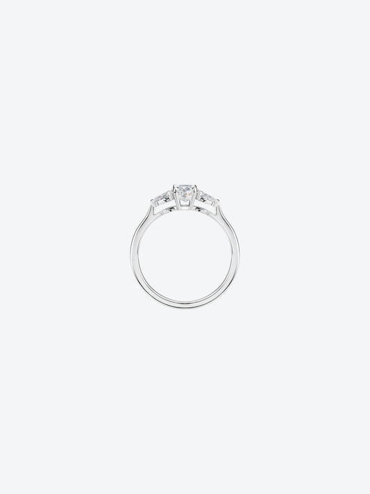 PEAR WHITE GOLD DIAMOND SOLITAIRE