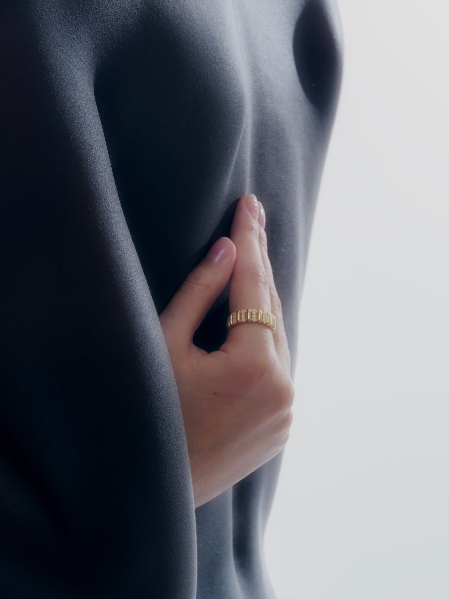 BAGUE 82 S OR JAUNE DIAMANTS - Copin
