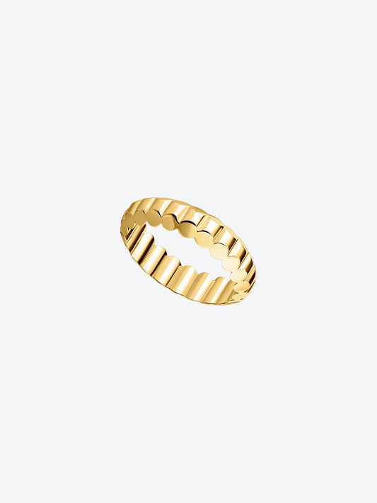 NEW 82 S RING IN YELLOW GOLD