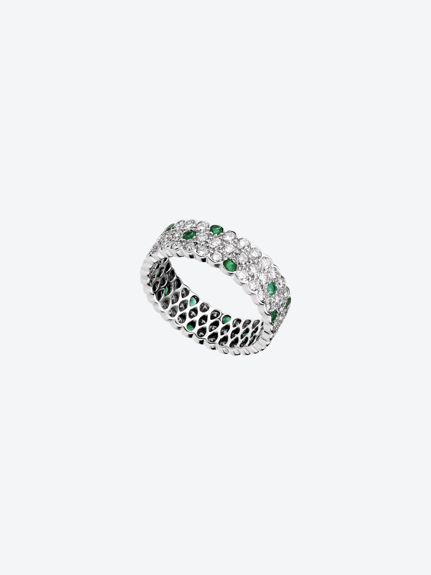 SCALLOPED WHITE GOLD, DIAMONDS AND EMERALDS RING