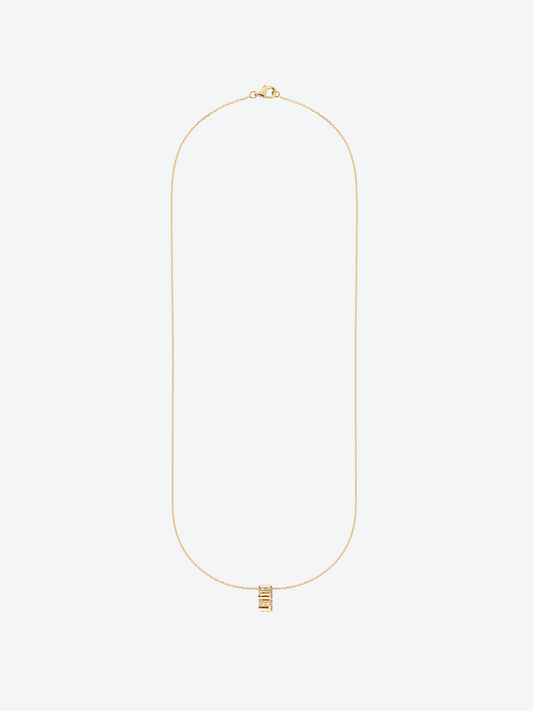 NEW 82 M WHITE GOLD AND DIAMOND PENDANT